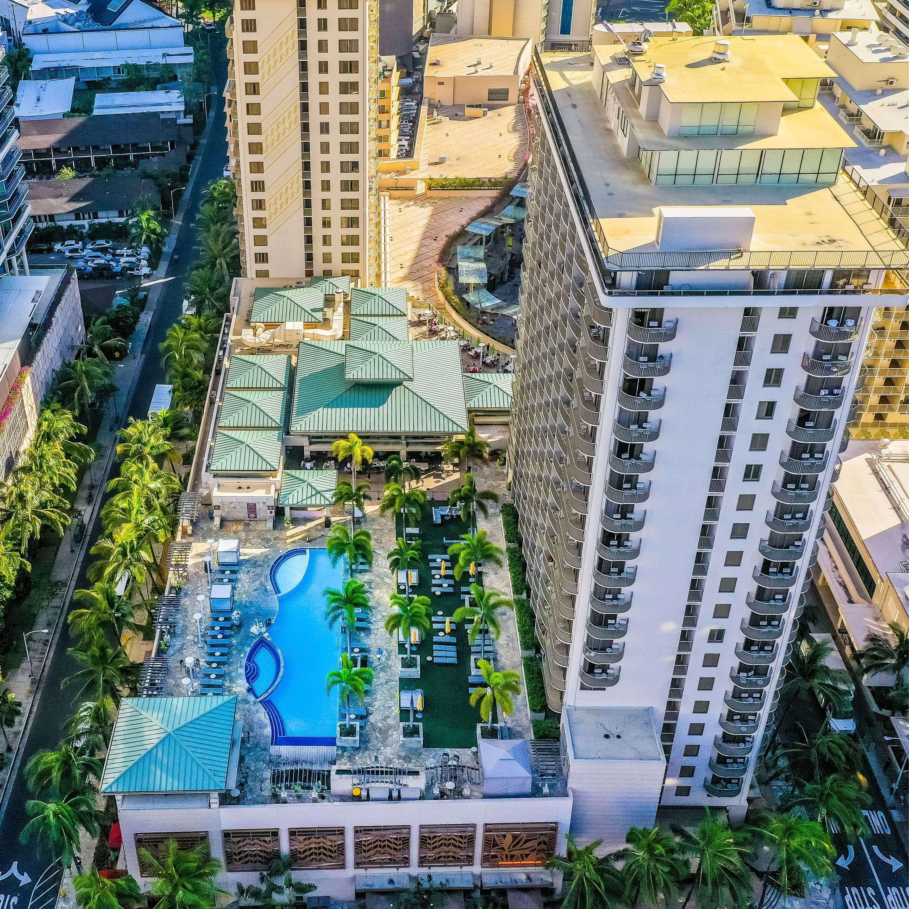 Embassy Suites By Hilton Waikiki Beach Walk Honolulu Exterior photo