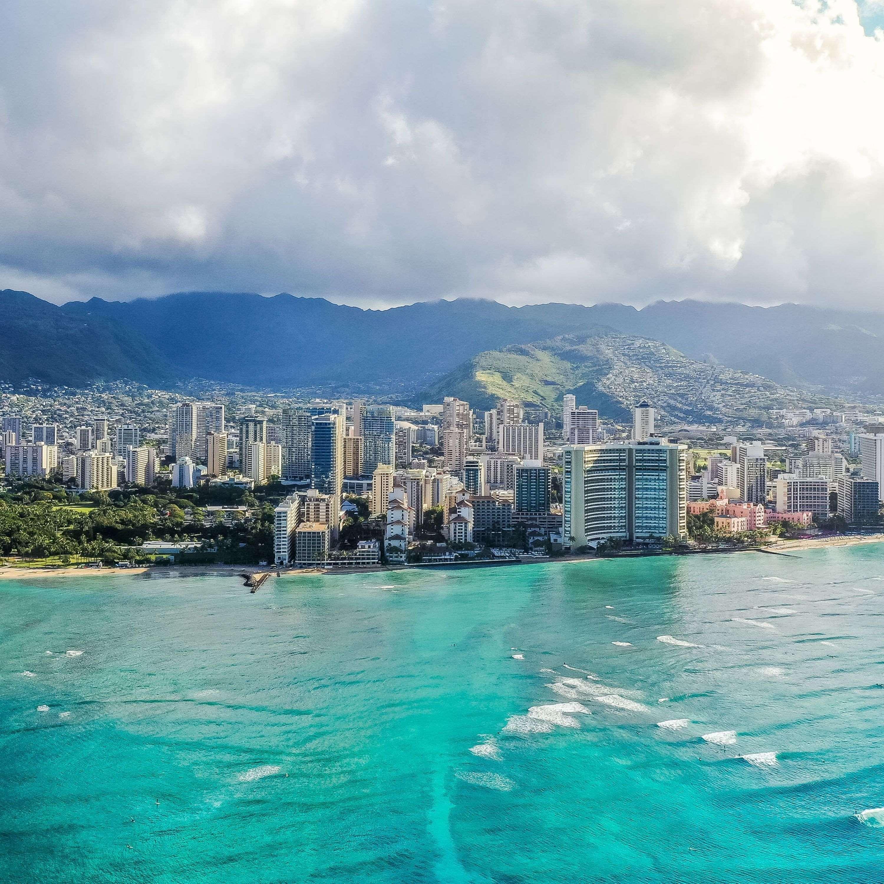 Embassy Suites By Hilton Waikiki Beach Walk Honolulu Exterior photo